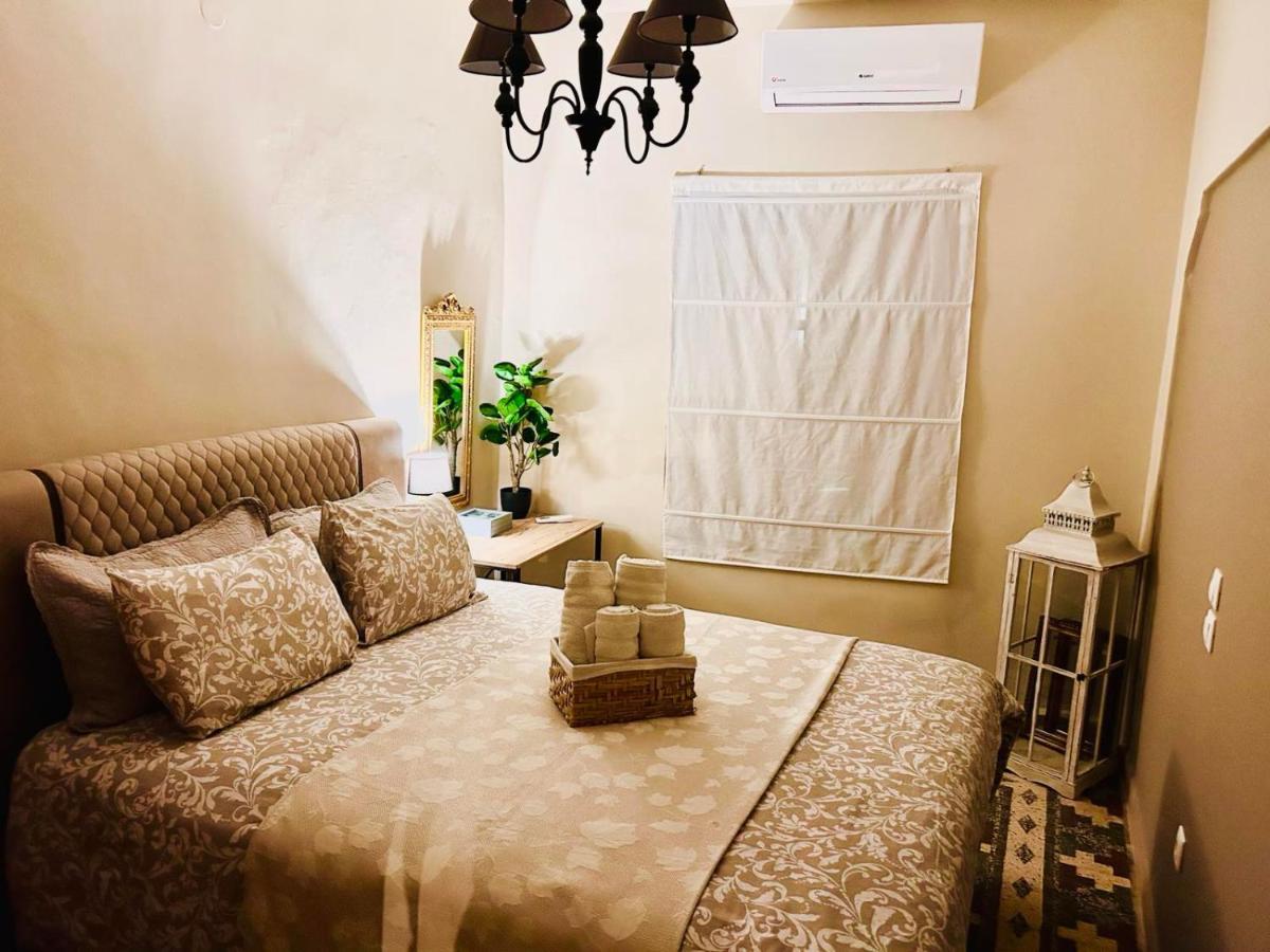Traditional House Of 1898 In The Heart Of Old Town Of Nafplio Exterior foto